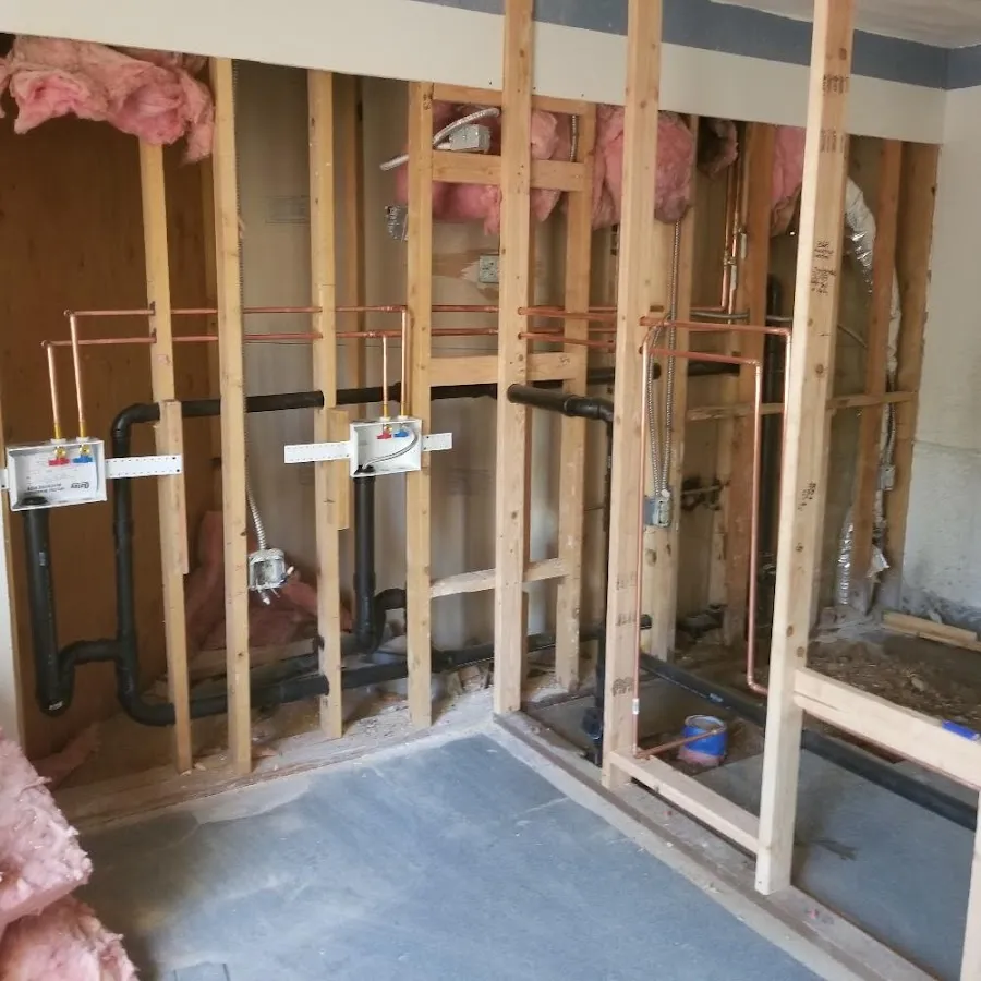Copper pipe rough-in and plumbing installation in Charleston